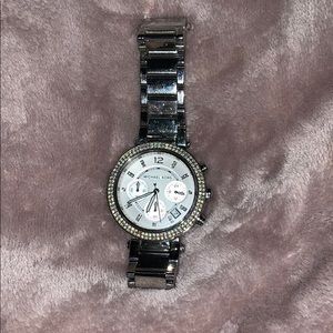 MICHAEL KORS silver watch